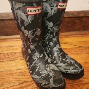 RARE Hunter RHS Short Knee Floral Wellington Boots -EUC- Sz US 8M / UK 6 / EU 39